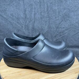 Crocs Slip Resistant Shoes Neria Pro II Clogs Nurse‎ Work Womens 10
